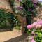 ELS RACONS DEL FORT Castle in wine territory