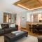 Element 52, Auberge Collection
