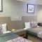 Island Suites Hobby Airport