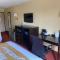 Days Inn & Suites by Wyndham Des Moines Airport