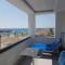 Christopher's Sandy Beach Suites