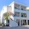 Apartments M