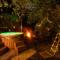 2 CUORI E 1 YURTA Glamping in Tuscany - Adults Only