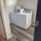 1-Bedroom with Cali King Size Bed in San Diego - سان دييغو