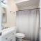 Luxurious Studio in Heart of San Diego w Cali King