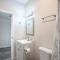 One Bedroom Apartment with SD Downtown View