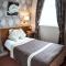 Thomas James Hotel