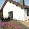 Attractive Holiday Home in Xhoffraix with Barbecue - Longfaye
