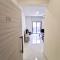 The White Pearl Apartment