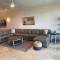 LICENSED Mgr - LUXURY VIP PENTHOUSE SUITE - OFFERS RESORTS BEST PANORAMIC OCEAN VIEWS!