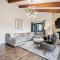 Marbella Lane - 3BR Penthouse Executive Suite, SFO, Parking