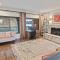 Marbella Lane - 3BR Penthouse Executive Suite, SFO, Parking