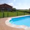 Villa Brandán - Villa con piscina privada para 12p - Villaviciosa