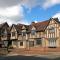 Church Bells House by Spa Town Property - 3 Bedroom Georgian Townhouse in Central Warwick