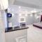 Apartaments on prospekt Mira 35 (the 95th kvartal, Ploshcha Horkoho)