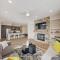 New Luxury Loft 307 I Huge Hot Tub I Great Views I Best Price I FREE Adventures Daily