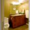Lovely J Home -Stunning river view cozy two bedroom private suite