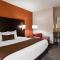 Best Western Plus Lee's Summit Hotel & Suites - Lees Summit