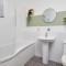 Wonderful Apartment in Bath with Garden - Sleeps 8 - Бат