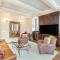 Element 52, Auberge Collection