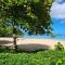 HUAHINE Manta Lodge avec 4x4 optionnel
