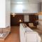 4 bedroom Luxury Villa - riverside & beachside