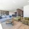 Luxury Penthouse with Astonishing Bay and City Views