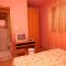 Apartments with swimming pool Motovun - Bataji, Central Istria - Sredisnja Istra - 7069