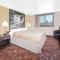 Super 8 by Wyndham Watertown
