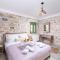 Katinas House