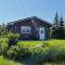 Lonely Rock Seaside Bungalows - Larrys River