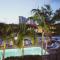 The Beach House at Seascape Steps from the Beach, Marina and Shops! - West Palm Beach