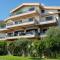 Luxury Beachfront Apartment Taormina Pool and Parking