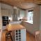 Llyn Dinas Lodge