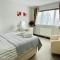 Somers House - pet friendly & parking