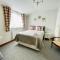 Somers House - pet friendly & parking