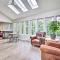 Game Room, Pool and Hot Tub Poconos Paradise! - East Stroudsburg