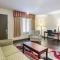 Rodeway Inn - Weedsport