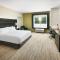 Holiday Inn Express & Suites - Valdosta by IHG