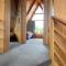 9 Chalet Cres