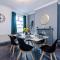 Spacious 4-Bed House in Crewe by 53 Degrees Property, Long-term discounts, Ideal for Contractors - FREE Parking - Sleeps 8