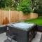 Barn Oasis heated pool Hot Tub, Bar games stay