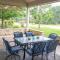 Hill Country Haute n Haus Relax and Renew