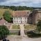 gîte au Château de Sallebrune - Beaune dʼAllier