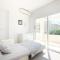 Seaview 3 bedroom Kings Road Penthouse