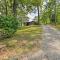 1950s Serenity Pond Cabin with View Peace and Quiet! - Talladega