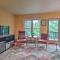 Lake Placid Gem with Patio and Views Less Than 1 Mi to Beach! - ليك بلاسيد
