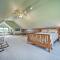 Blue Birds Perch Stunning Home on Private Hilltop