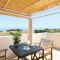 Gennadi Serenity House- beachfront villa with pool