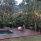 Casa completa com piscina em frente à praia em Maresias